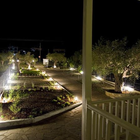 Ferienwohnung Olivegrove House Vourvourou Exterior foto