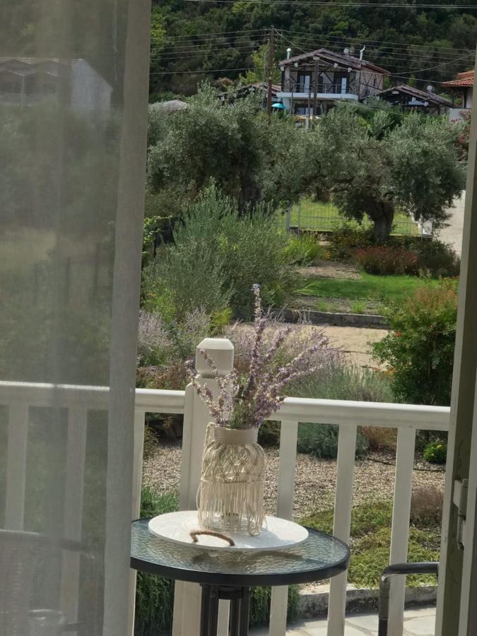 Ferienwohnung Olivegrove House Vourvourou Exterior foto