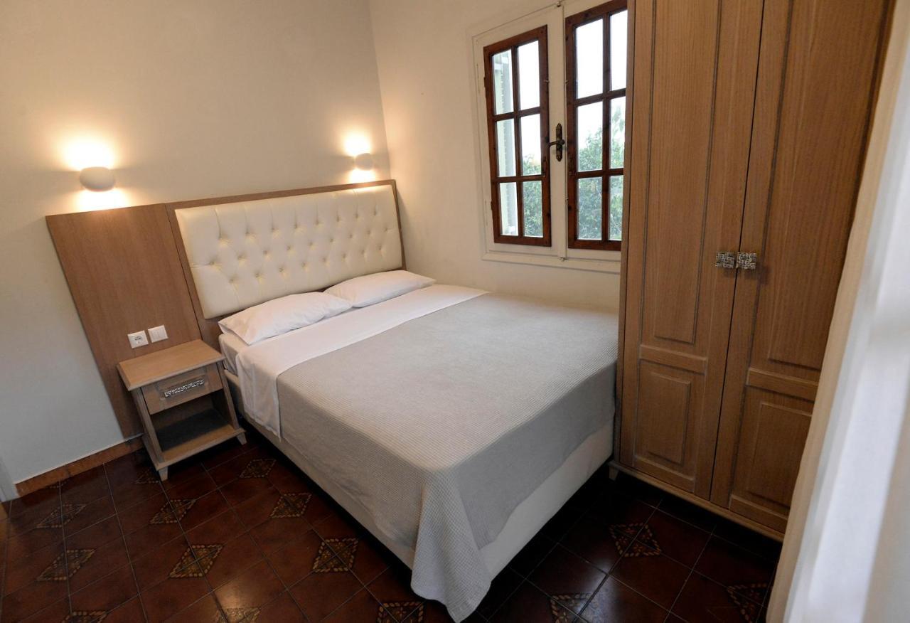 Ferienwohnung Olivegrove House Vourvourou Exterior foto