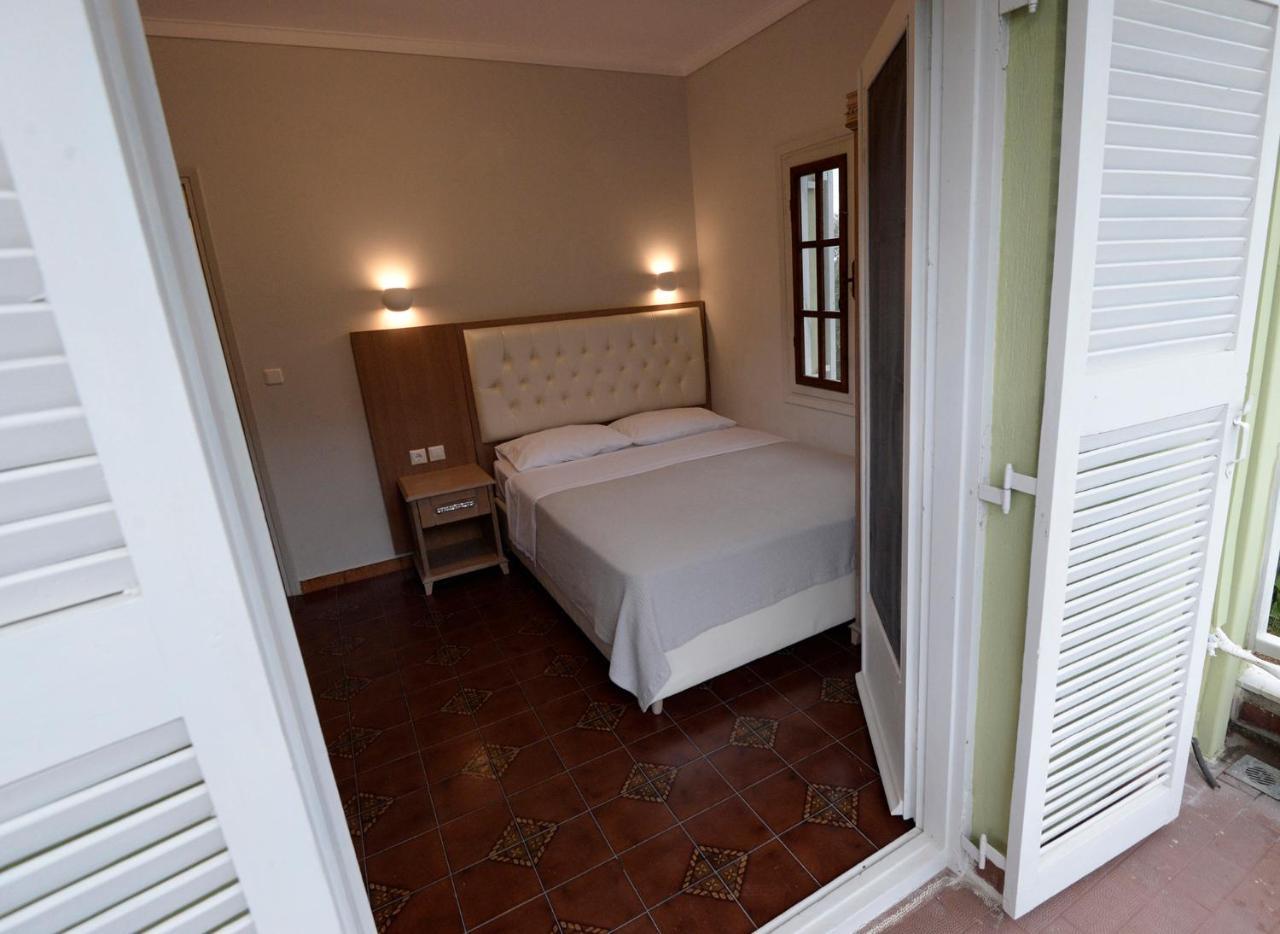 Ferienwohnung Olivegrove House Vourvourou Exterior foto